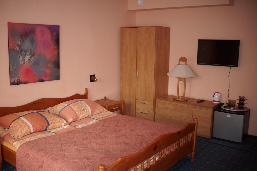 Pensjonat Willa Edyta Mragowo Room photo